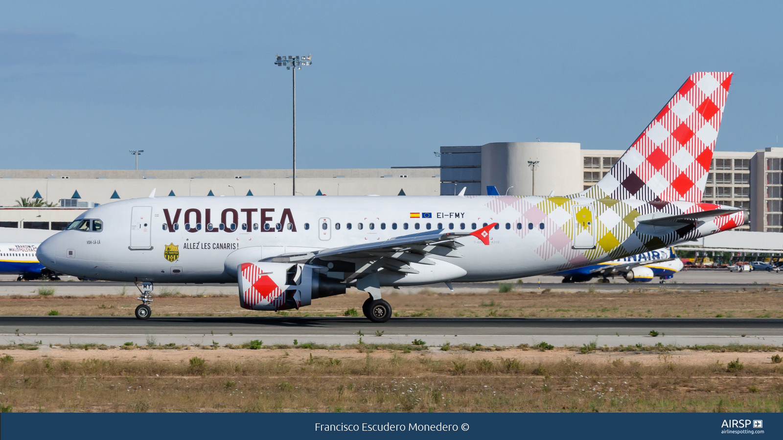 Volotea  Airbus A319  EI-FMY