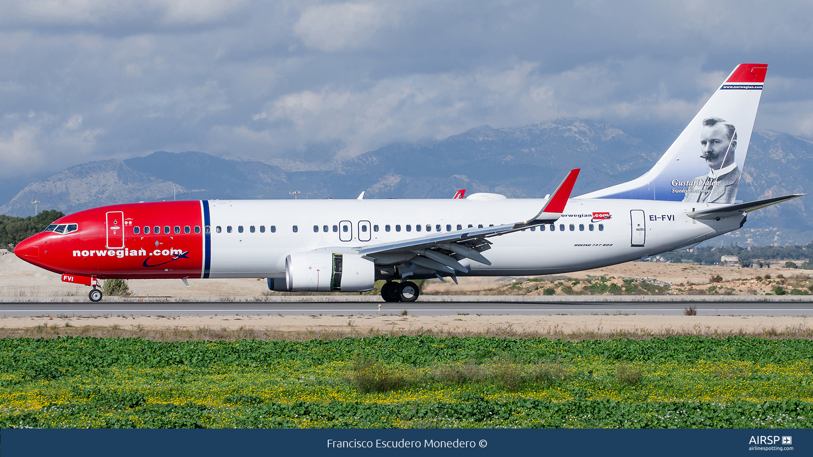 Norwegian  Boeing 737-800  EI-FVI