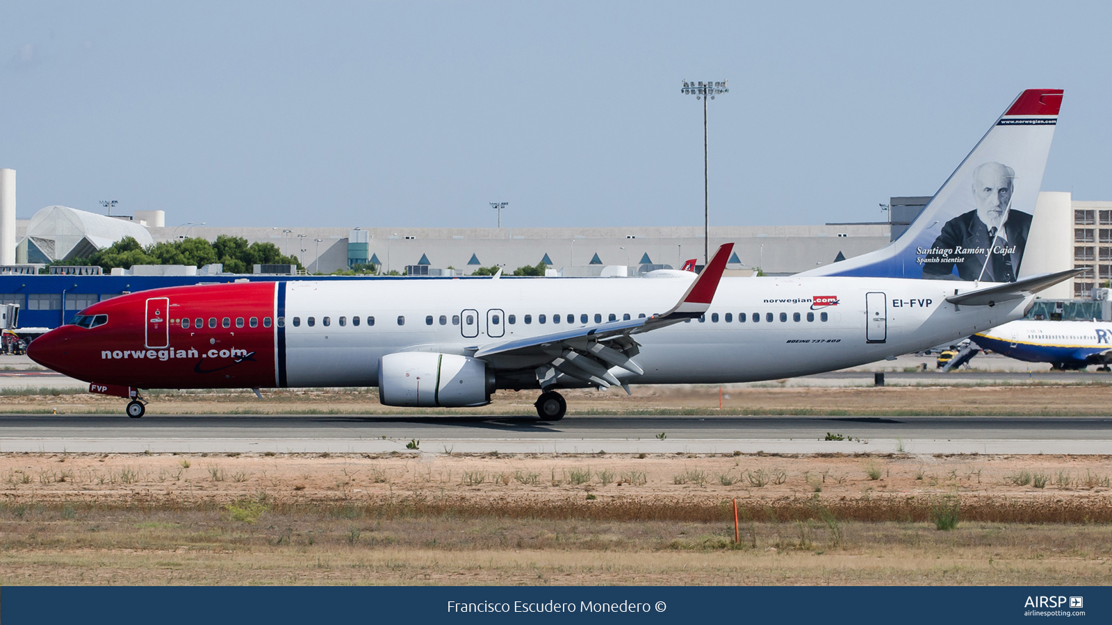 Norwegian  Boeing 737-800  EI-FVP