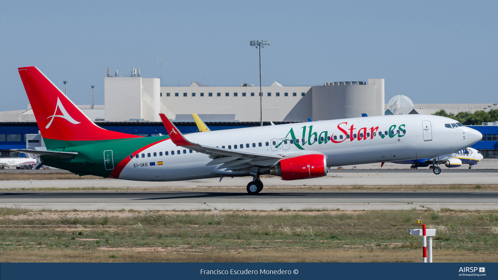 Alba Star  Boeing 737-800  EI-IAS