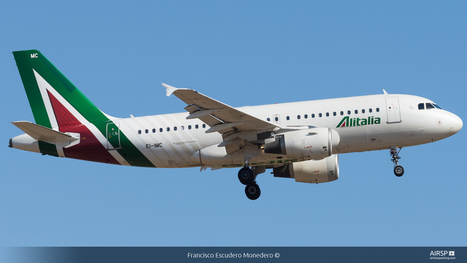 Alitalia  Airbus A319  EI-IMC
