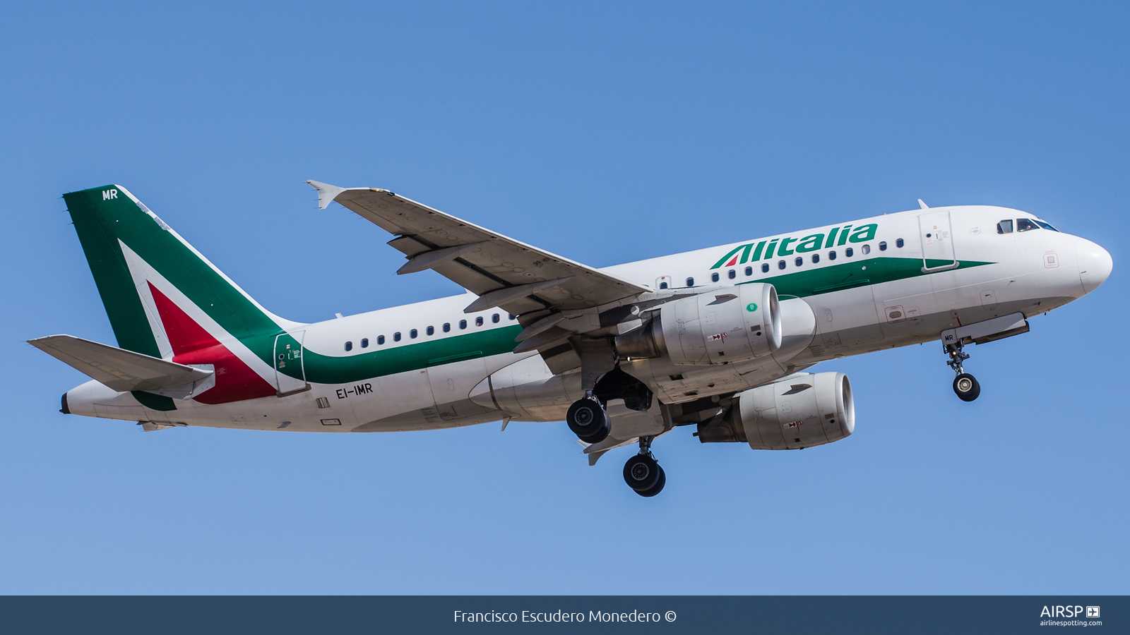 Alitalia  Airbus A319  EI-IMR