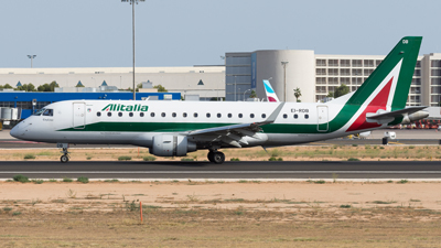 Alitalia Cityliner Embraer E175