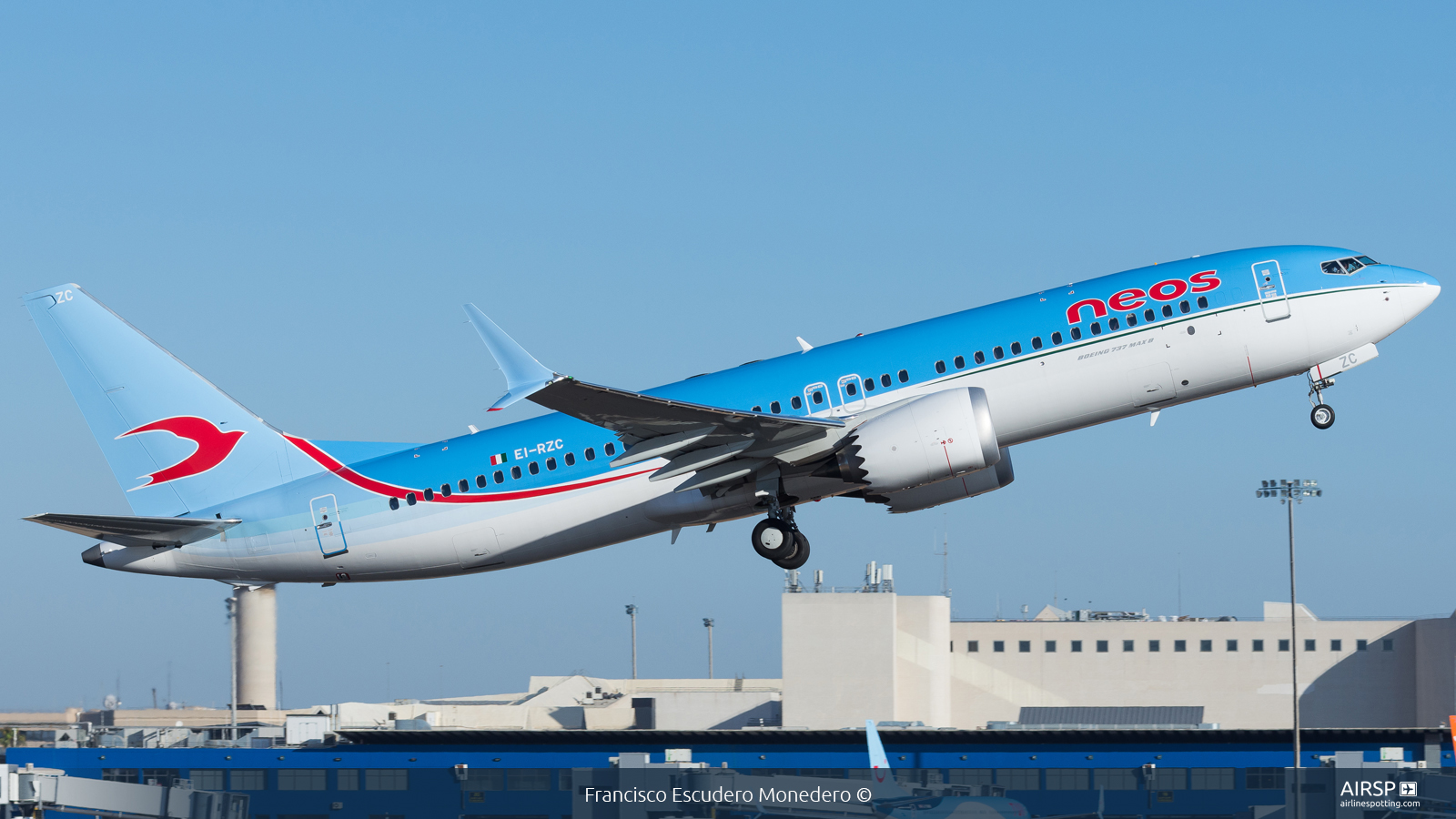 Neos  Boeing 737 Max 8  EI-RZC