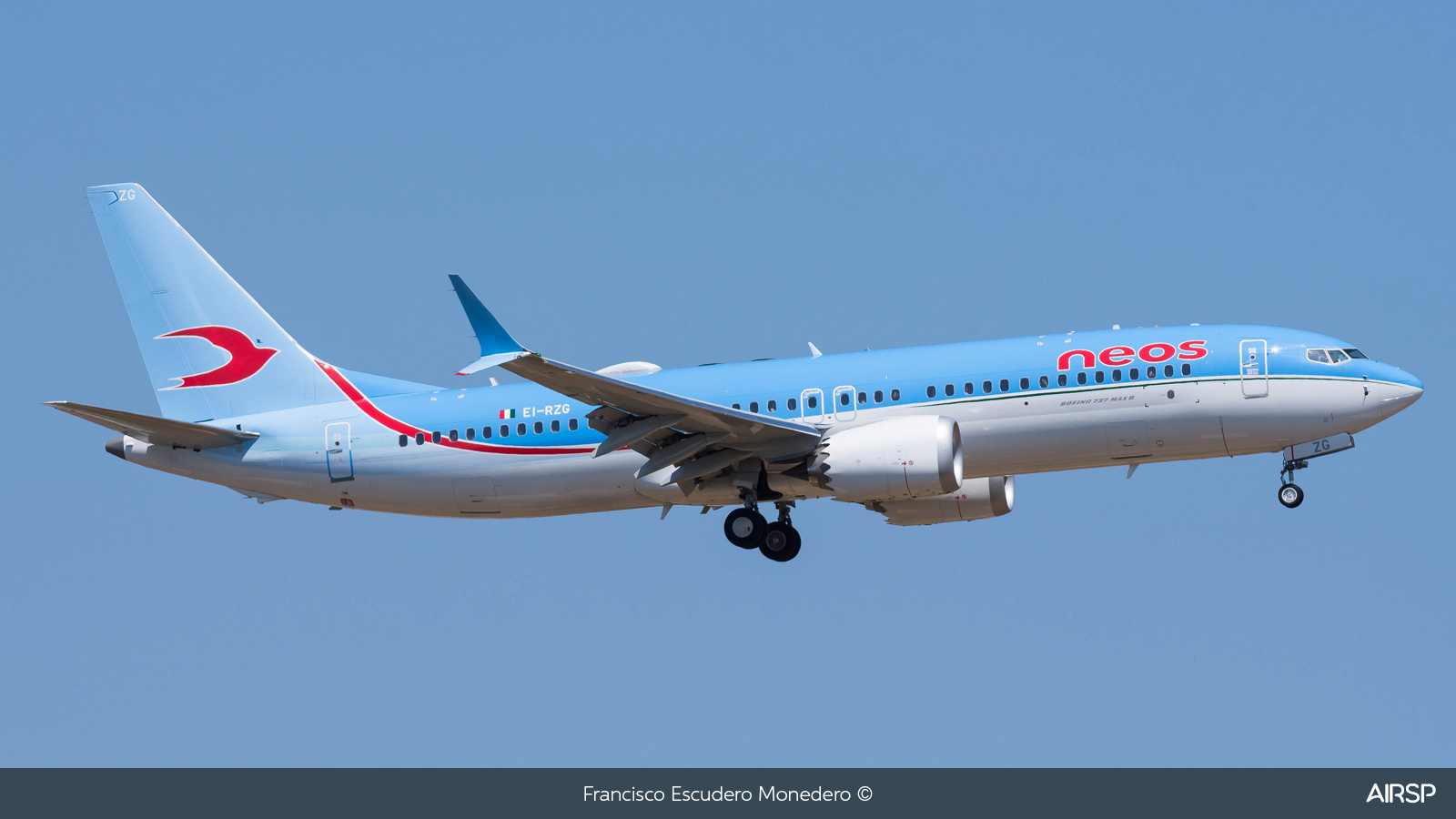 Neos  Boeing 737 Max 8  EI-RZG