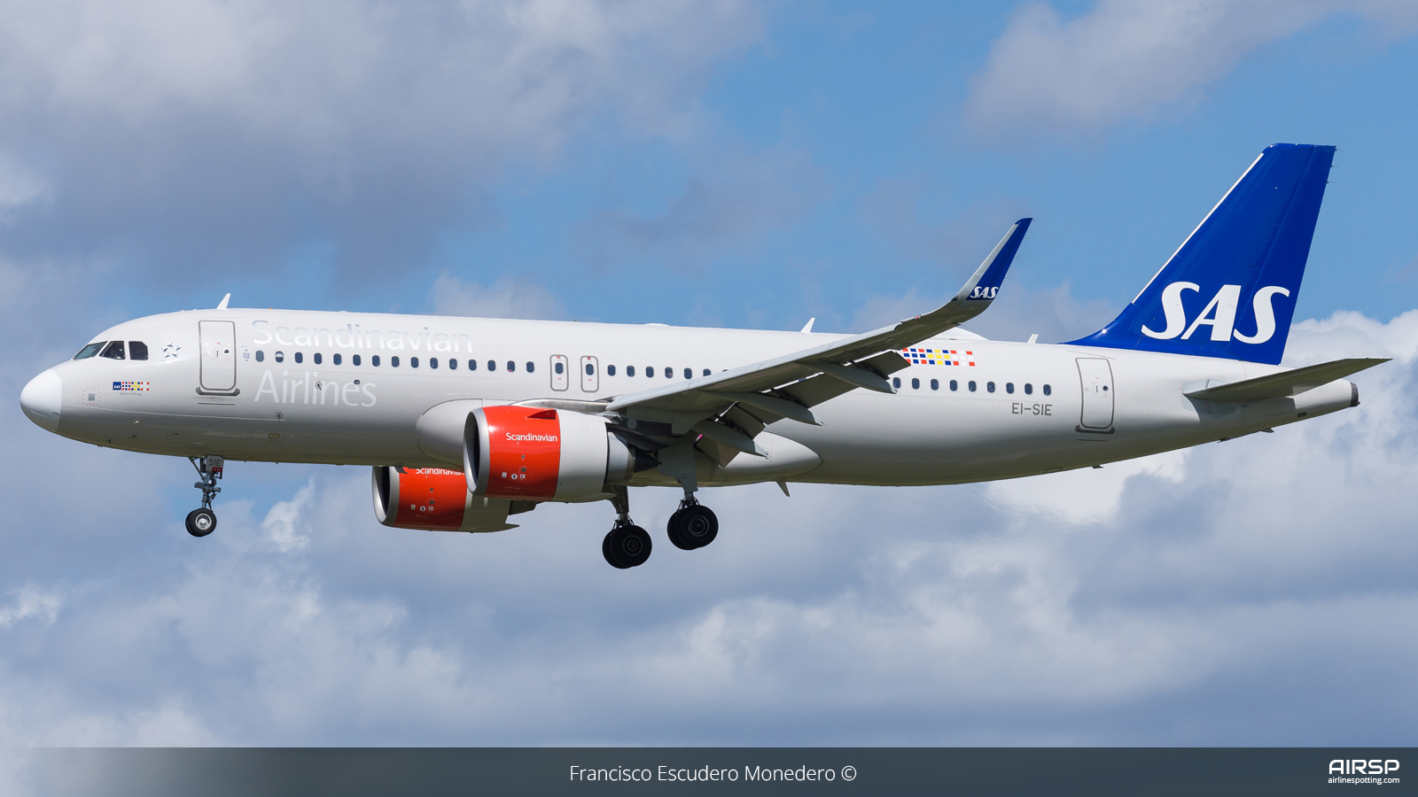 SAS Scandinavian Airlines  Airbus A320neo  EI-SIE