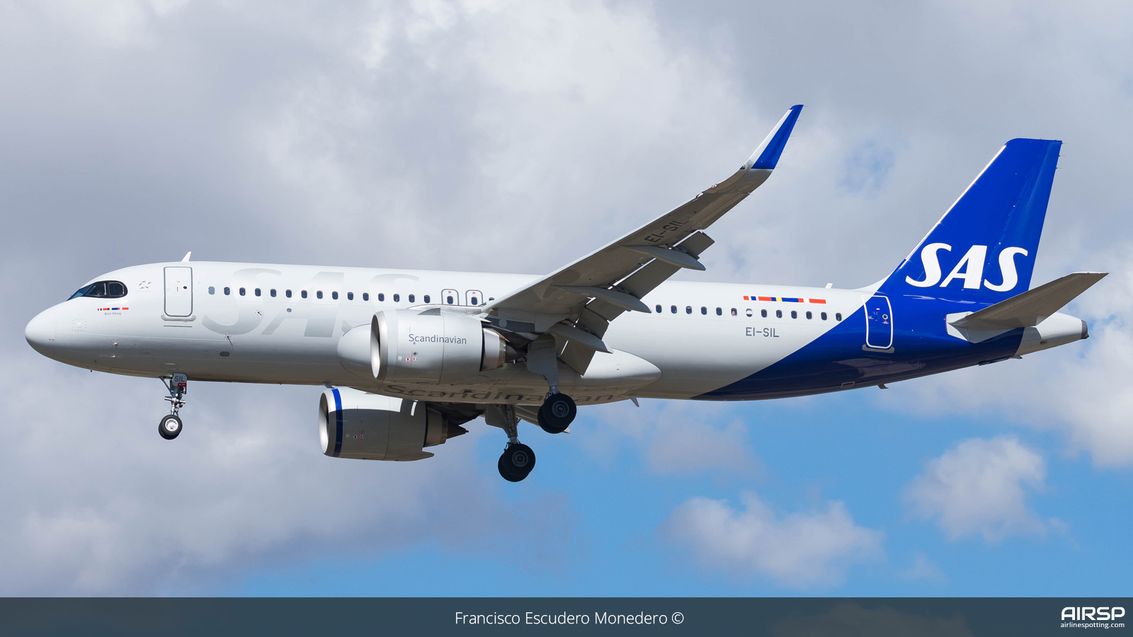 SAS Scandinavian Airlines  Airbus A320neo  EI-SIL