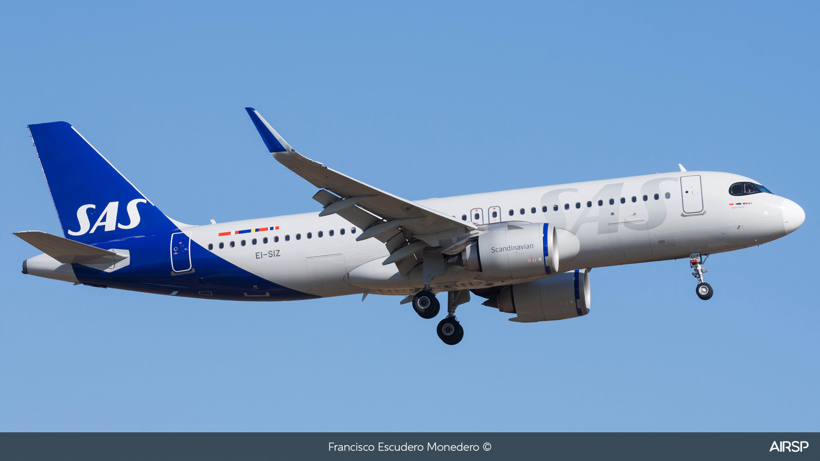 SAS Scandinavian Airlines  Airbus A320neo  EI-SIZ