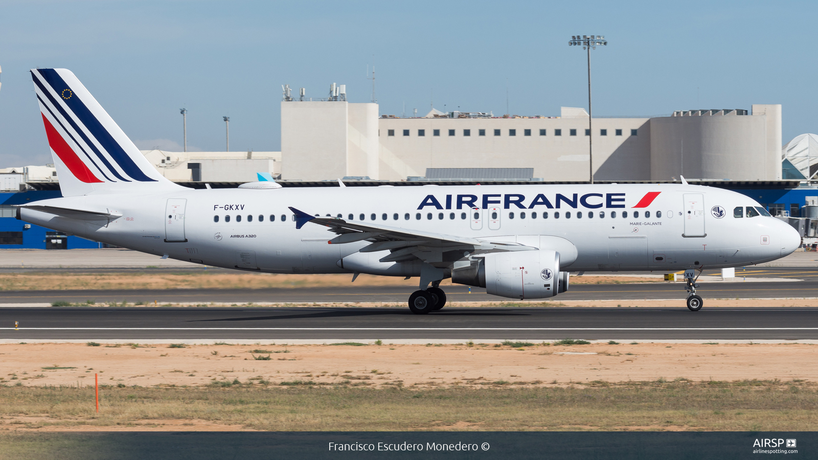 Air France  Airbus A320  F-GKXV