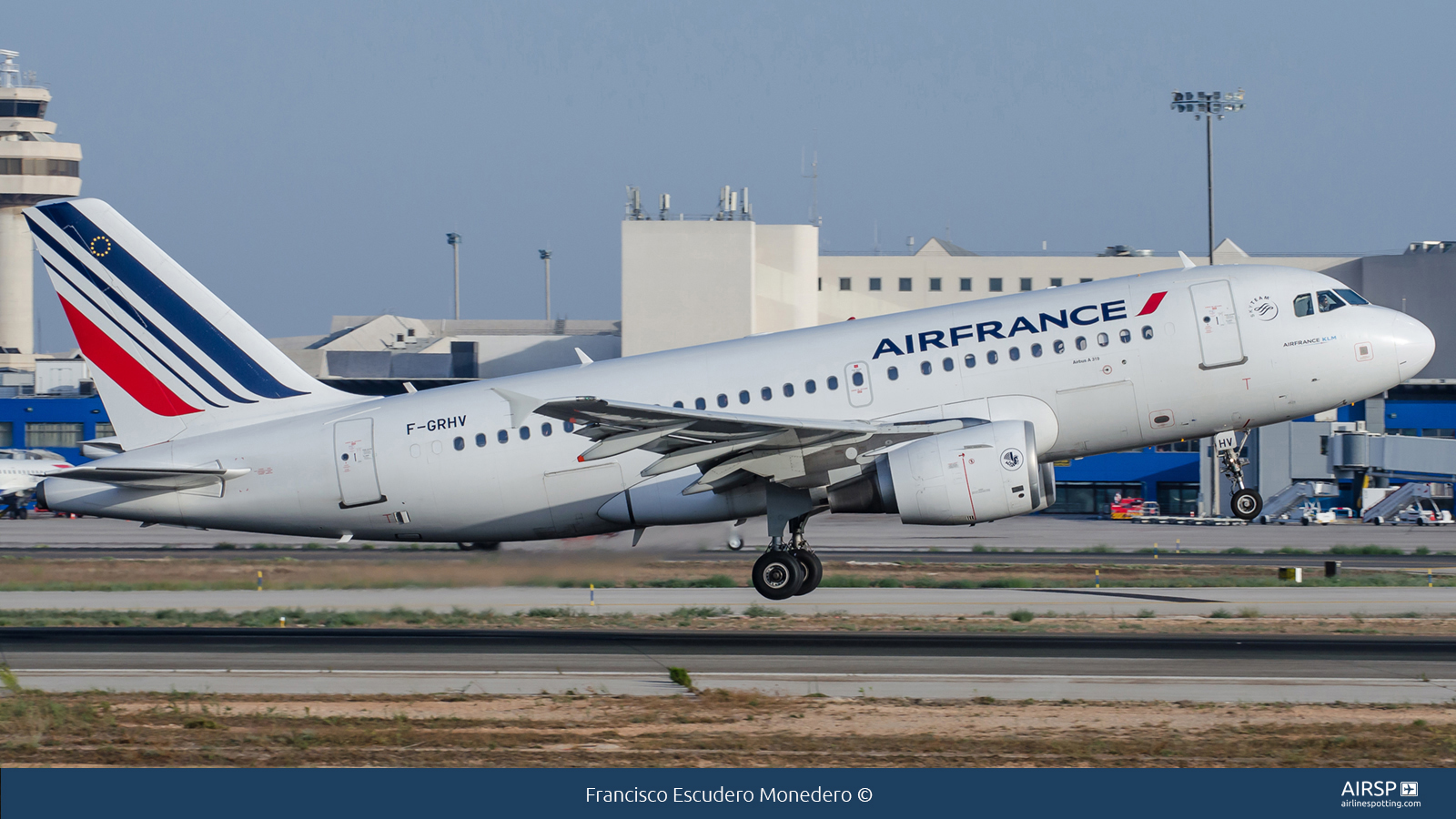 Air France  Airbus A319  F-GRHV