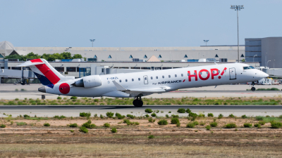 HOP! Mitsubishi CRJ-700