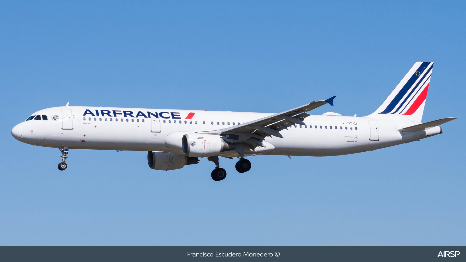 Air France  Airbus A321  F-GTAU