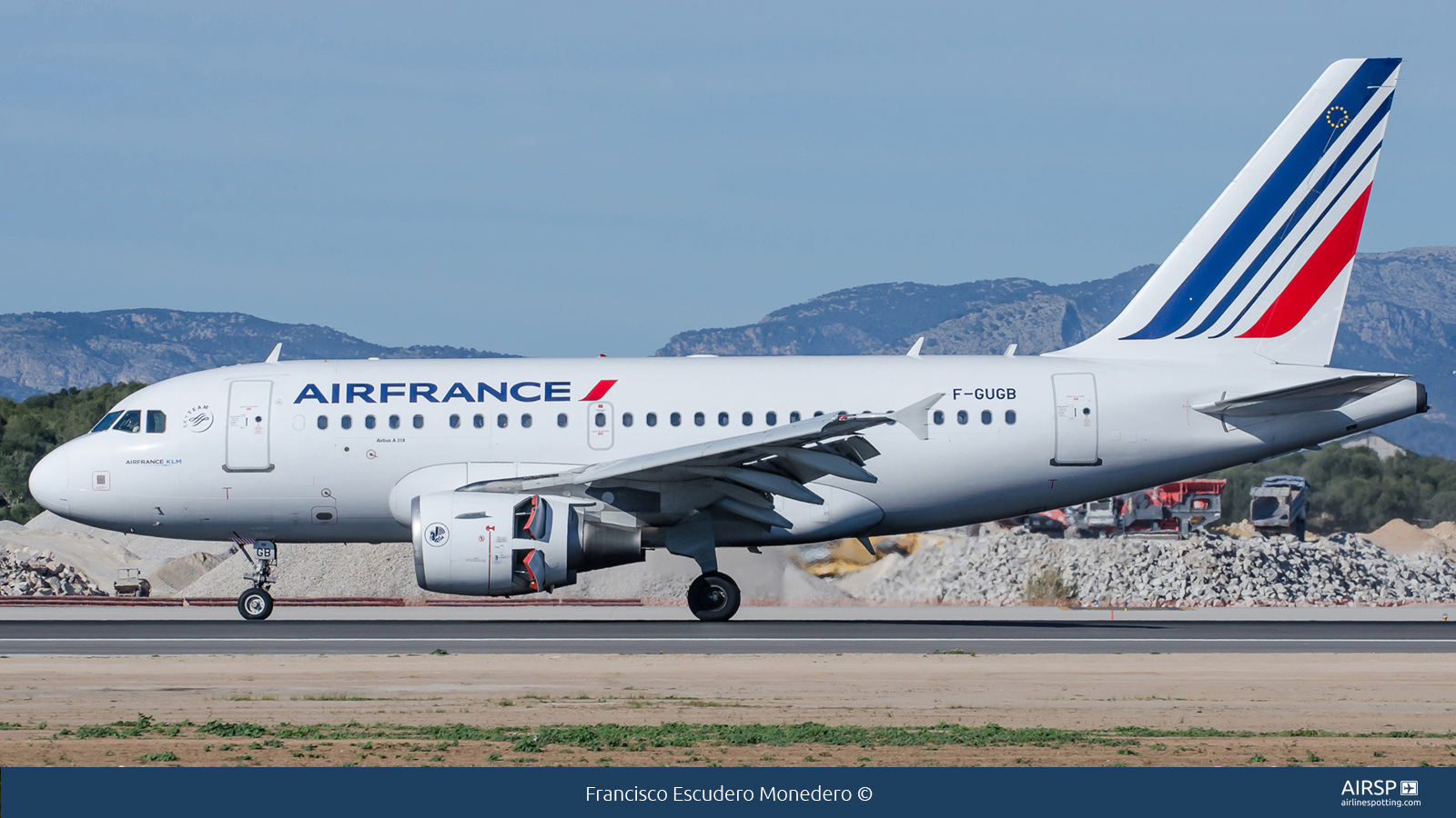 Air France  Airbus A318  F-GUGB
