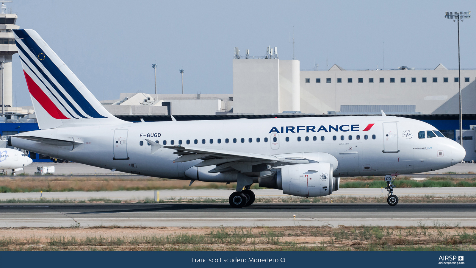 Air France  Airbus A318  F-GUGD