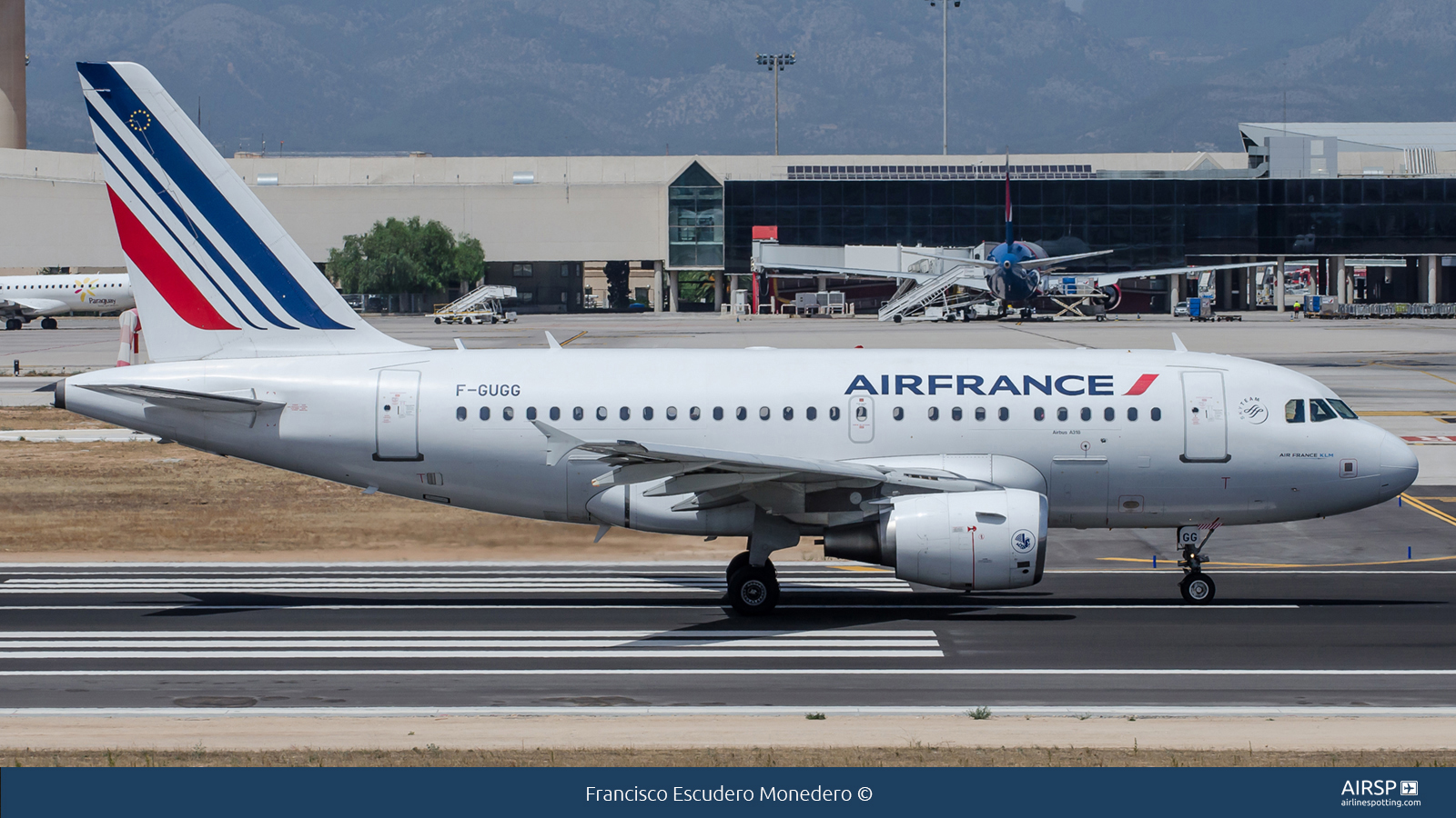 Air France  Airbus A318  F-GUGG