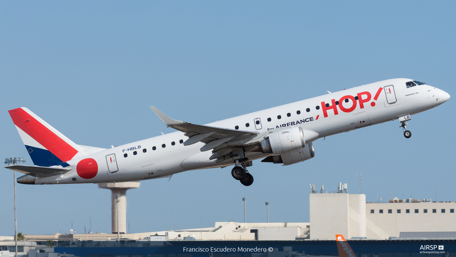 HOP!  Embraer E190  F-HBLB
