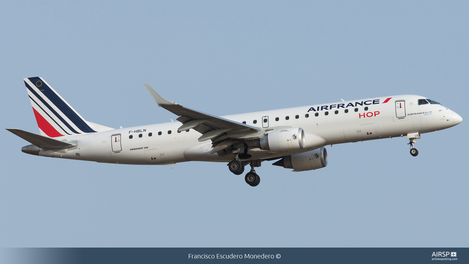 Air France Hop  Embraer E190  F-HBLN