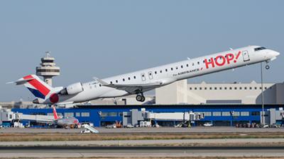 HOP! Mitsubishi CRJ-1000