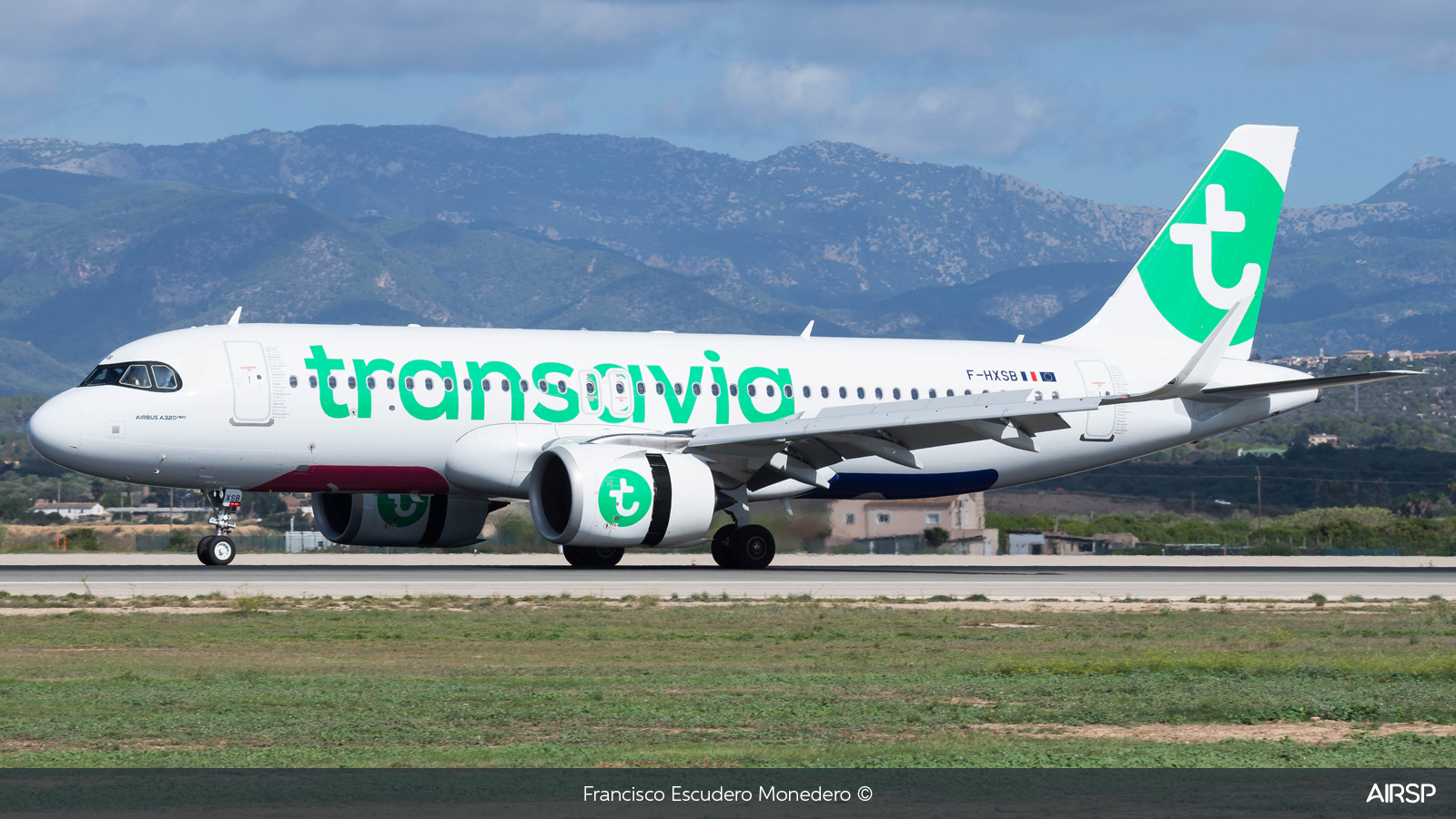 Transavia  Airbus A320neo  F-HXSB