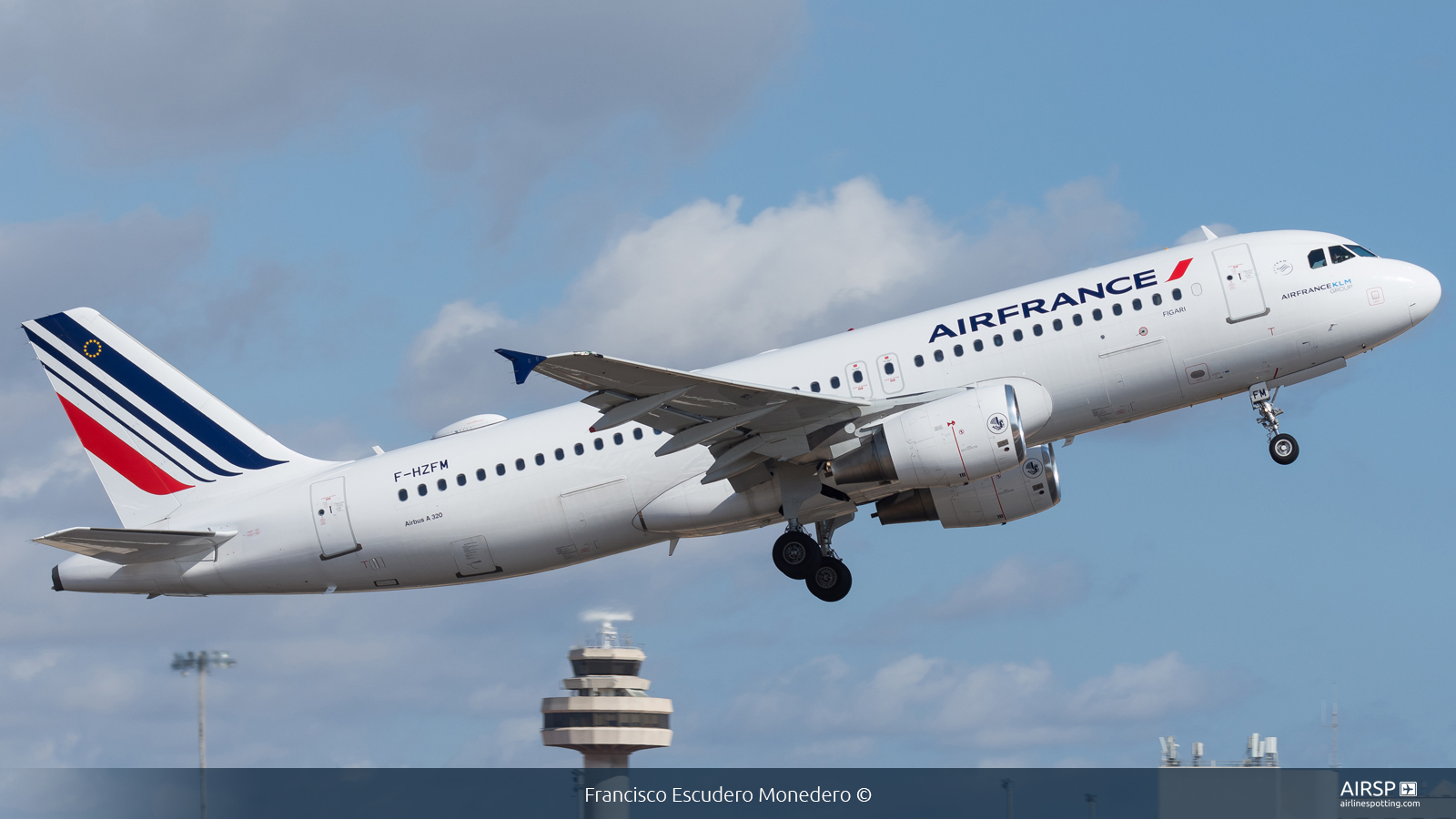 Air France  Airbus A320  F-HZFM