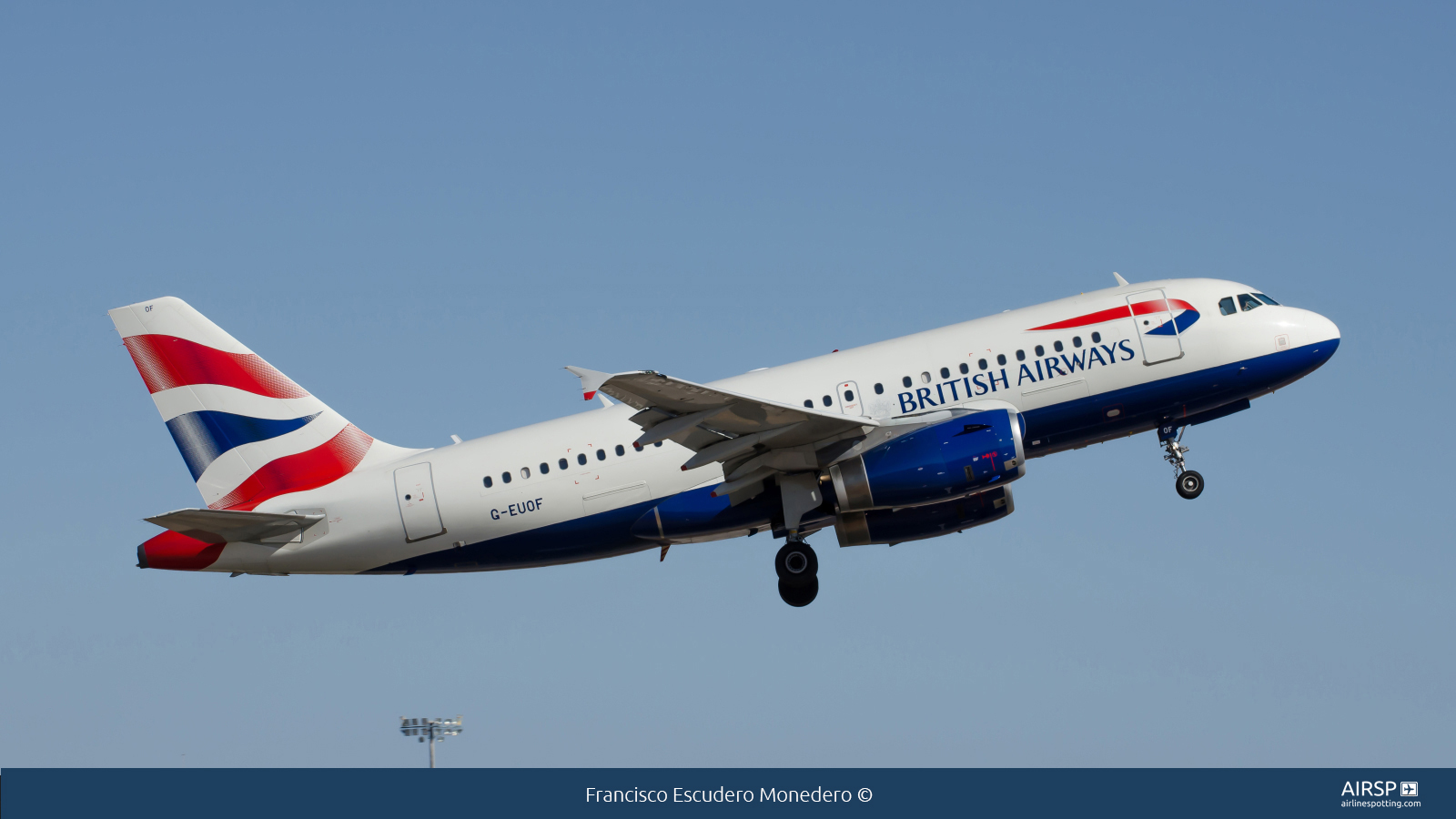 British Airways  Airbus A319  G-EUOF