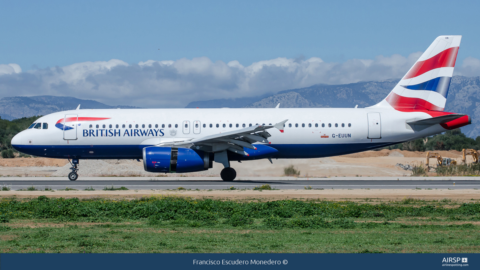 British Airways  Airbus A320  G-EUUN