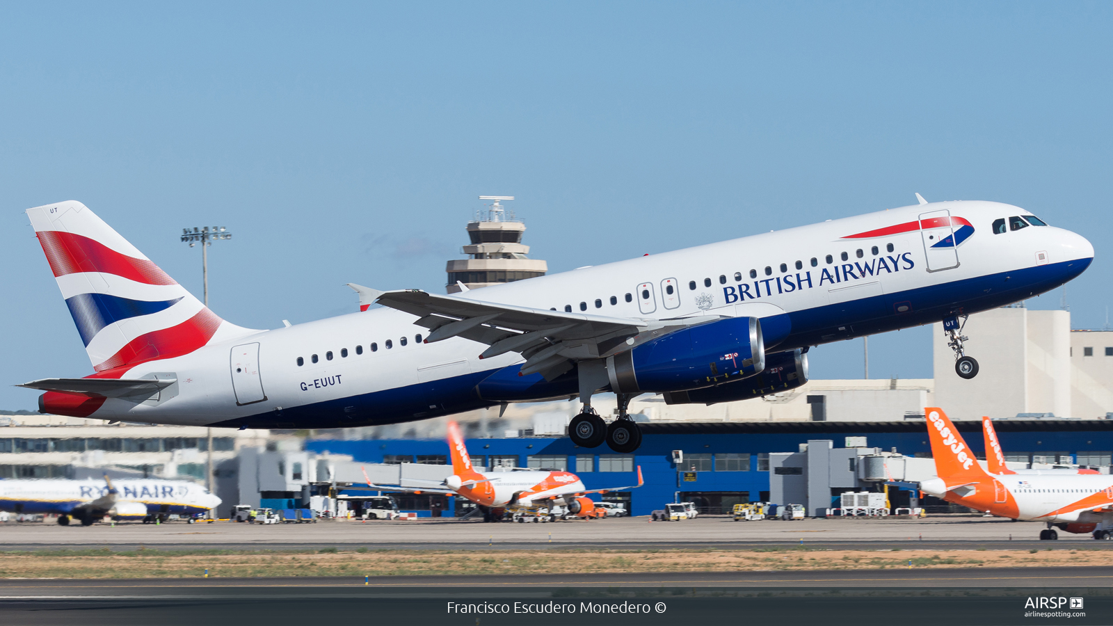 British Airways  Airbus A320  G-EUUT