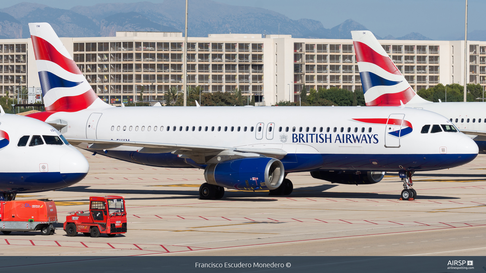 British Airways  Airbus A320  G-EUYM