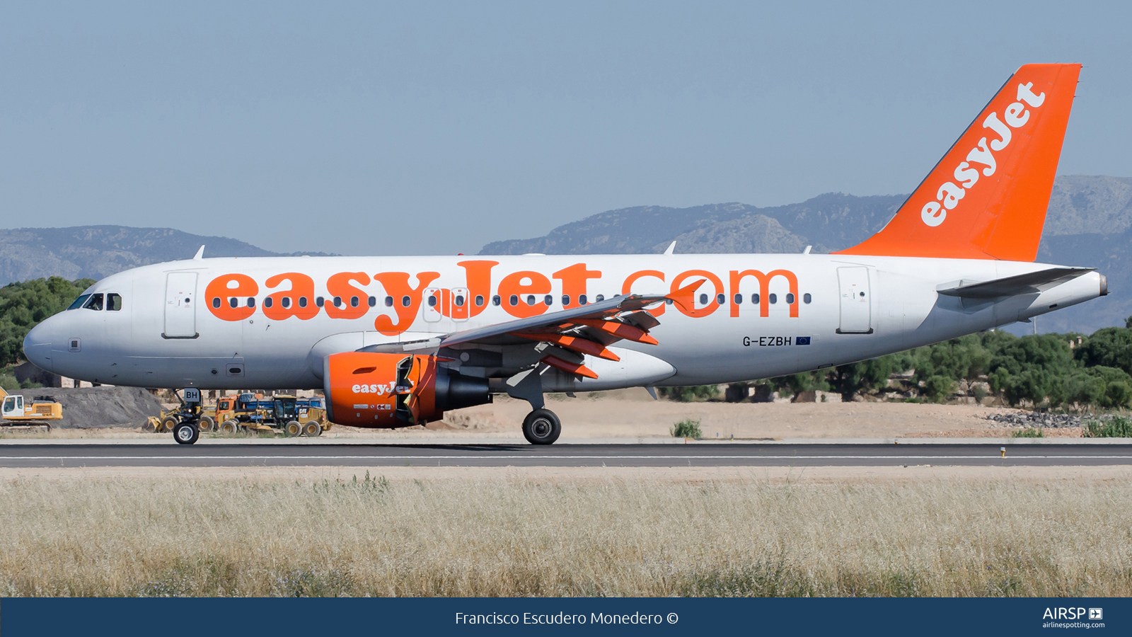 Easyjet  Airbus A319  G-EZBH