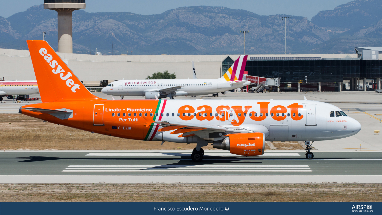 Easyjet  Airbus A319  G-EZIW