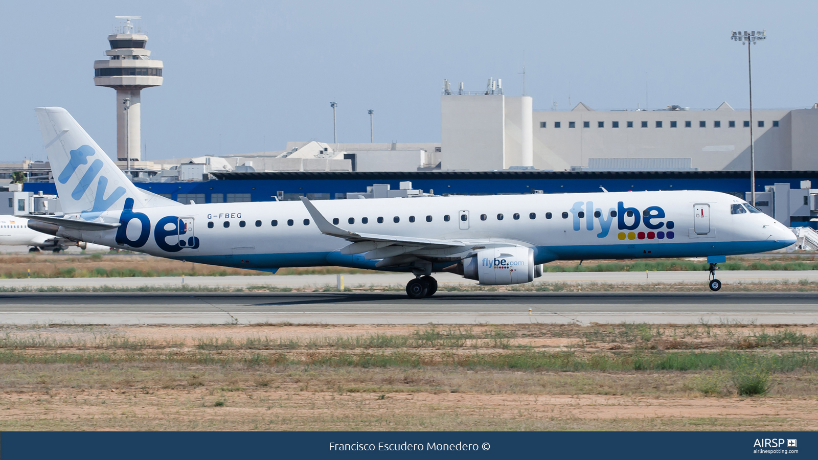 Flybe  Embraer E195  G-FBEG