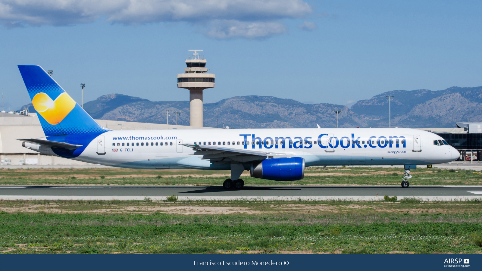 Thomas Cook Airlines  Boeing 757-200  G-FCLI