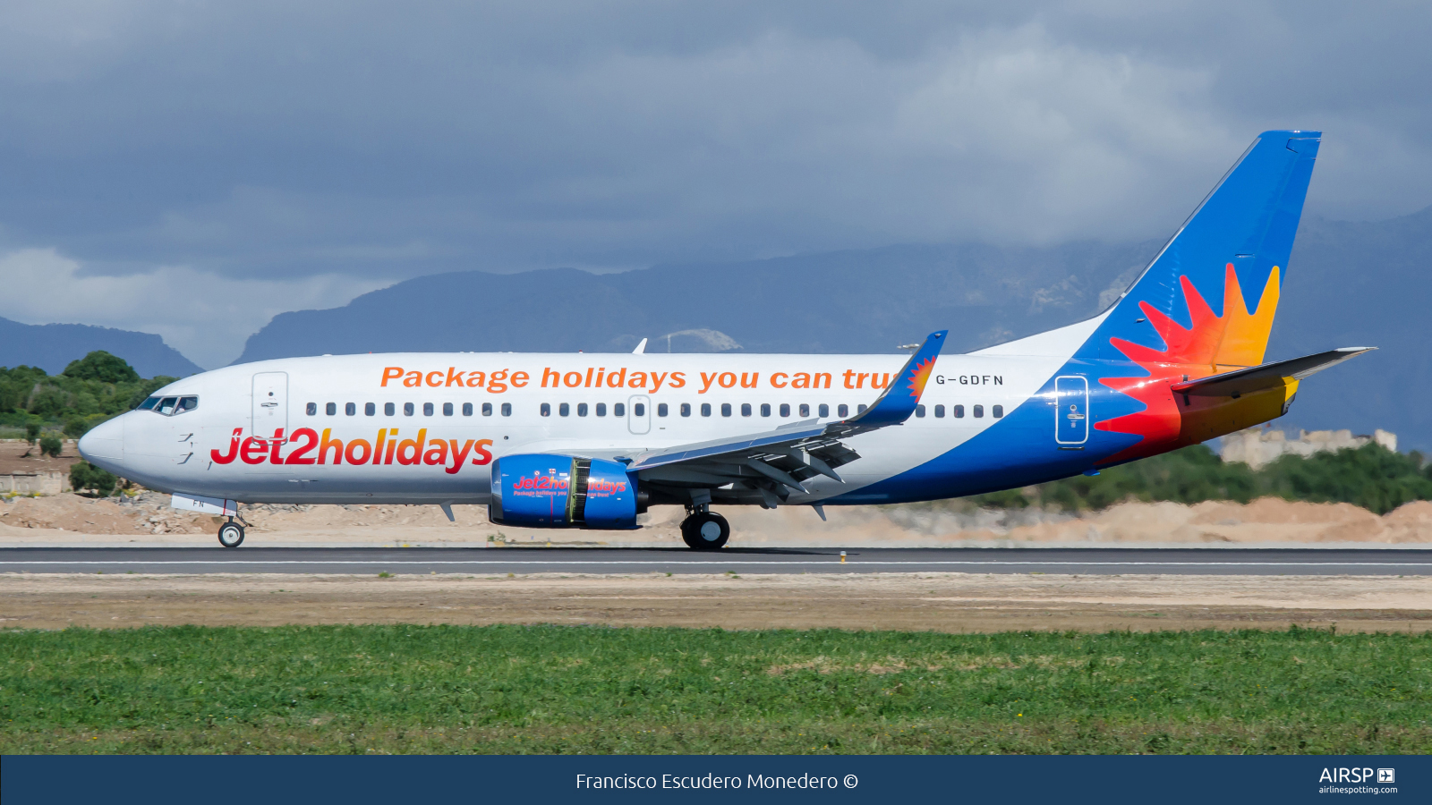 Jet2  Boeing 737-300  G-GDFN