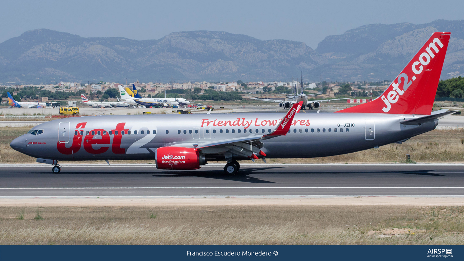 Jet2  Boeing 737-800  G-JZHO