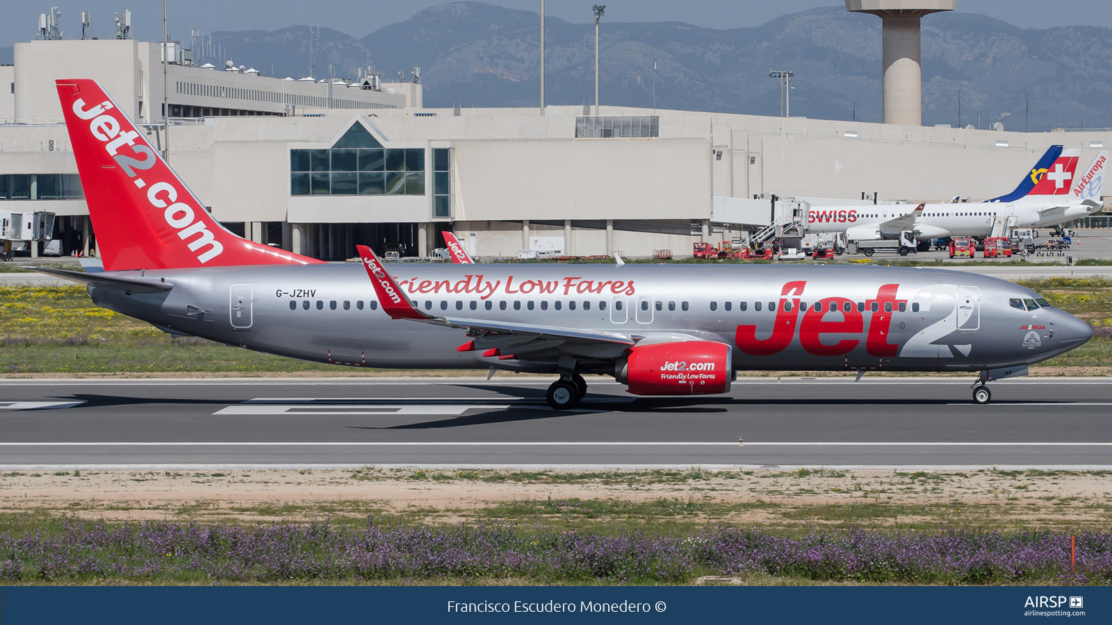 jet2  Boeing 737-800  G-JZHV