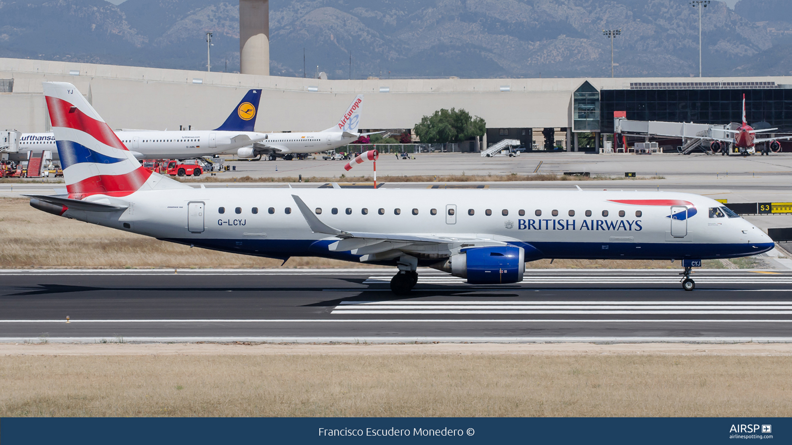 British Airways Cityflyer  Embraer E190  G-LCYJ