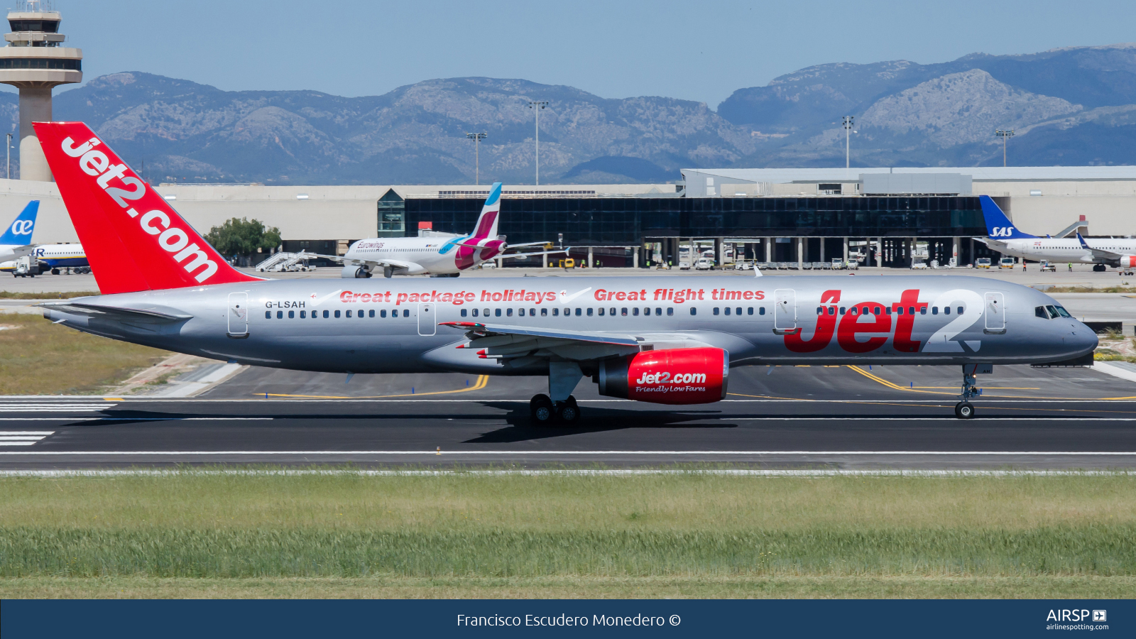 Jet2  Boeing 757-200  G-LSAH