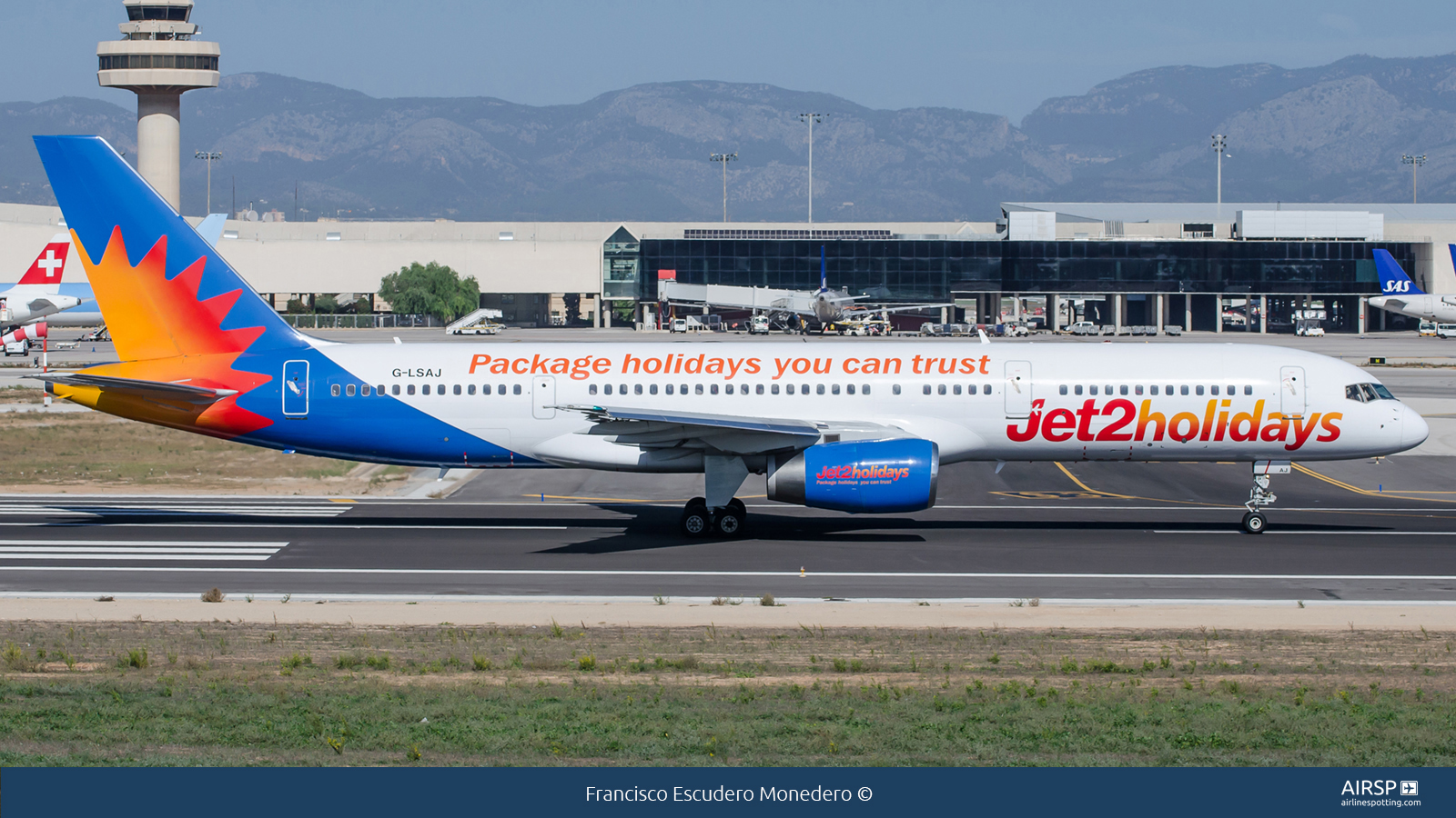 Jet2  Boeing 757-200  G-LSAJ