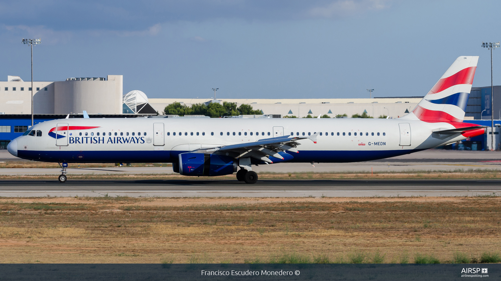 British Airways  Airbus A321  G-MEDN