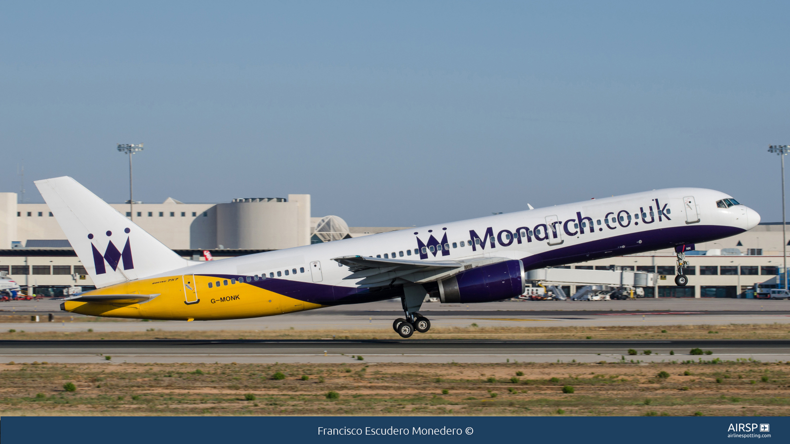 Monarch Airlines  Boeing 757-200  G-MONK