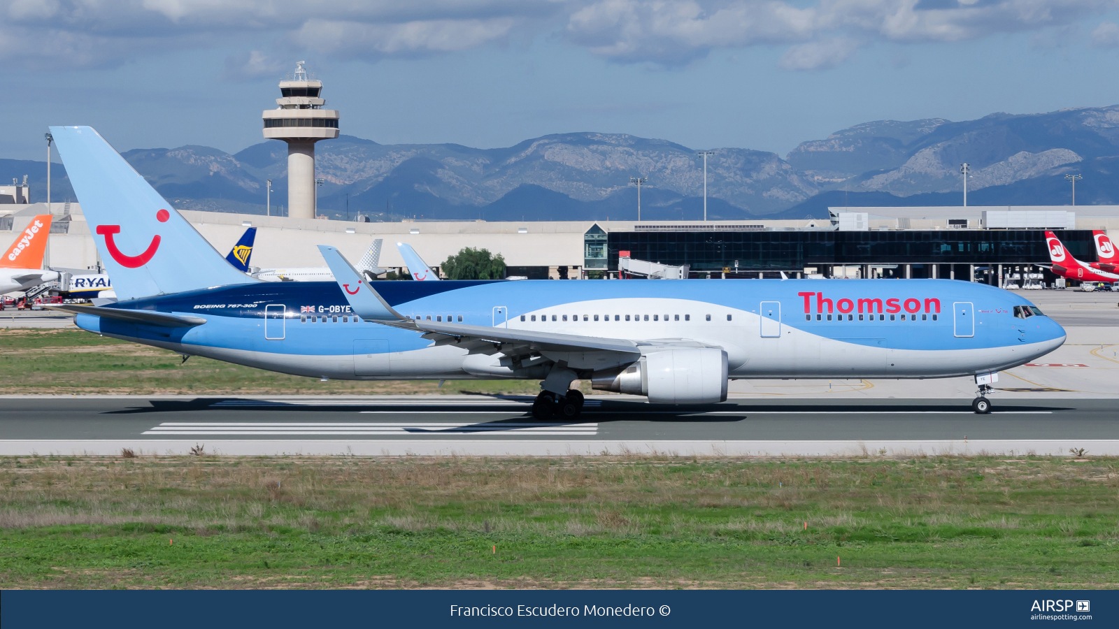 Thomson Airways  Boeing 767-300  G-OBYE