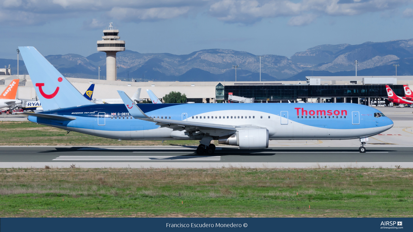 Thomson Airways  Boeing 767-300  G-OBYE