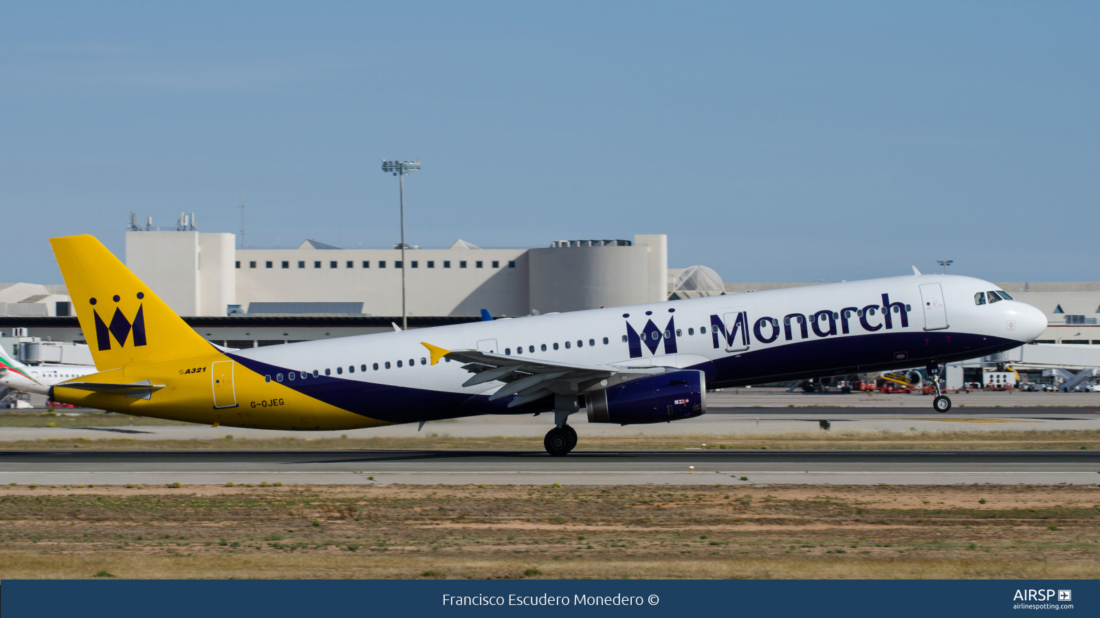 Monarch Airlines  Airbus A321  G-OJEG