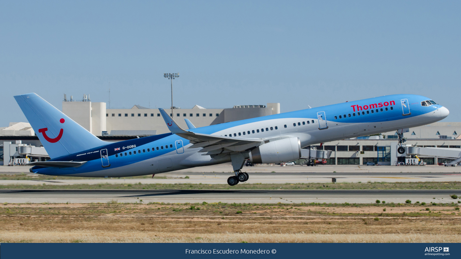 Thomson Airways  Boeing 757-200  G-OOBG