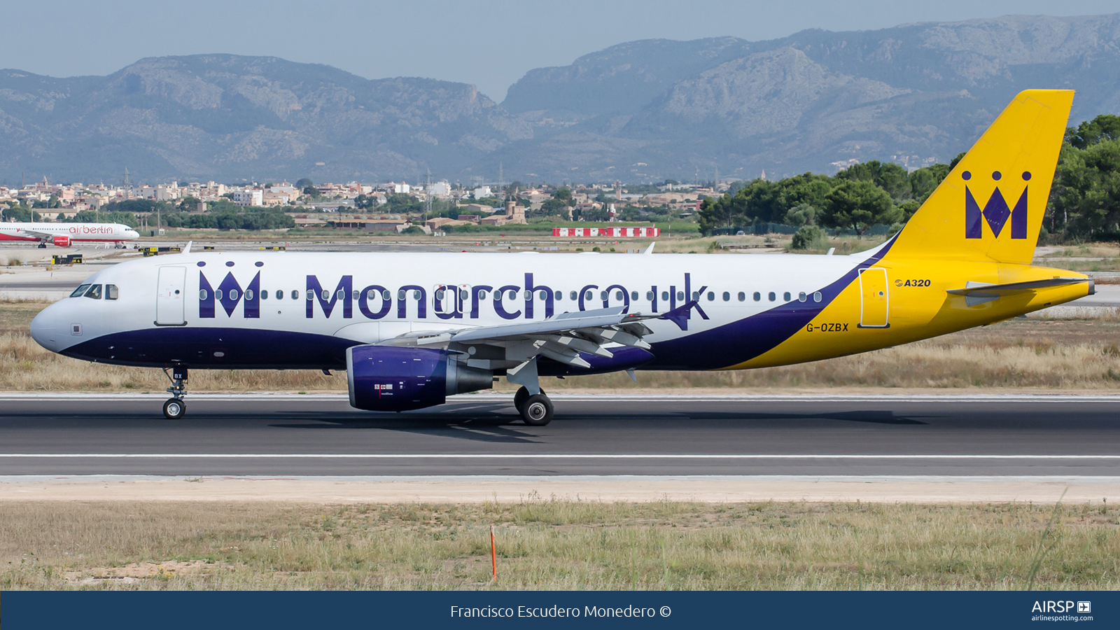 Monarch Airlines  Airbus A320  G-OZBX