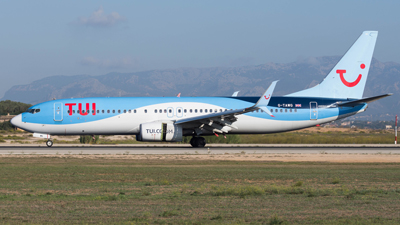 Tui Airways Boeing 737-800