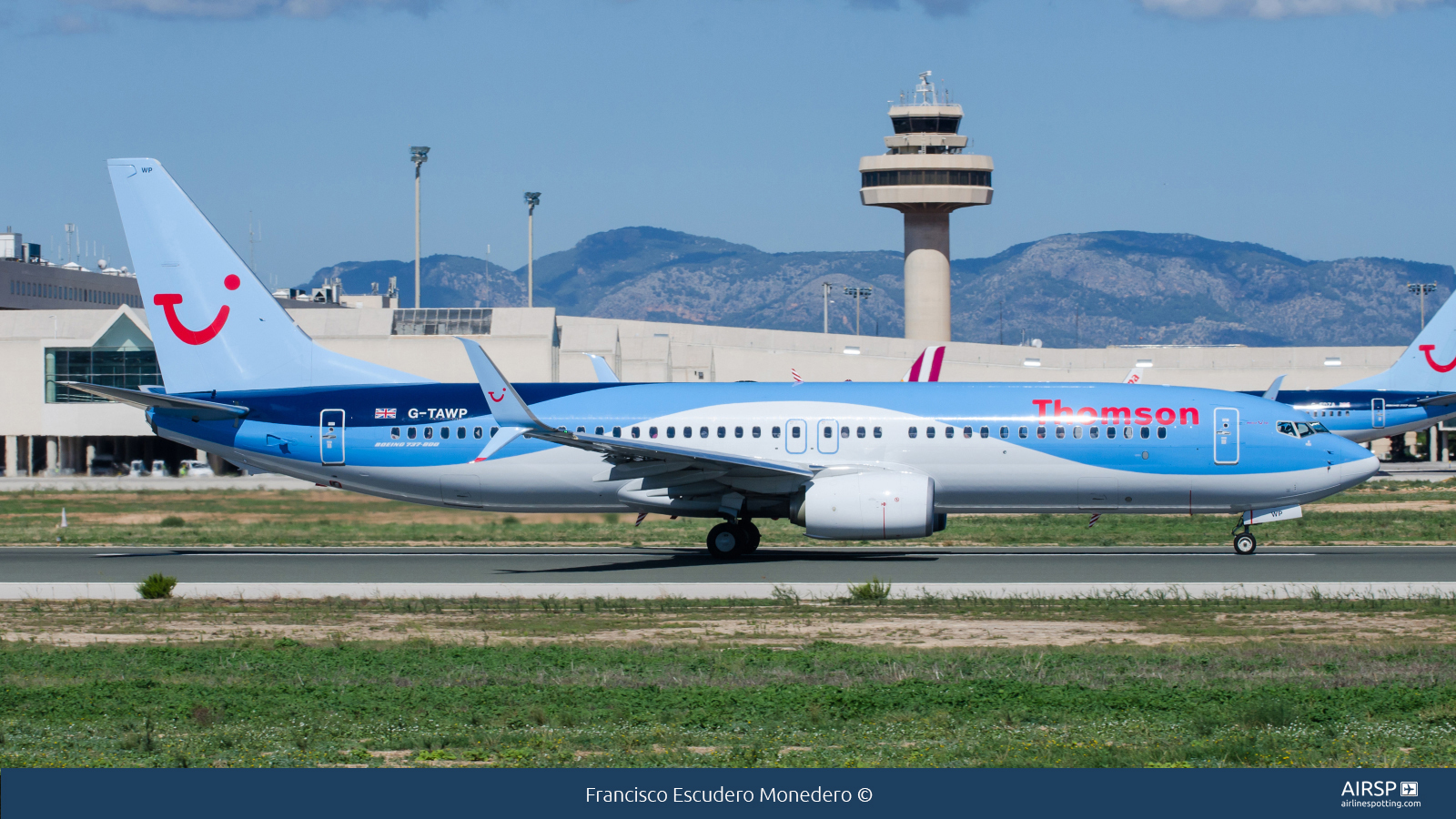 Thomson Airways  Boeing 737-800  G-TAWP