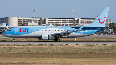 Tui Airways Boeing 737-800