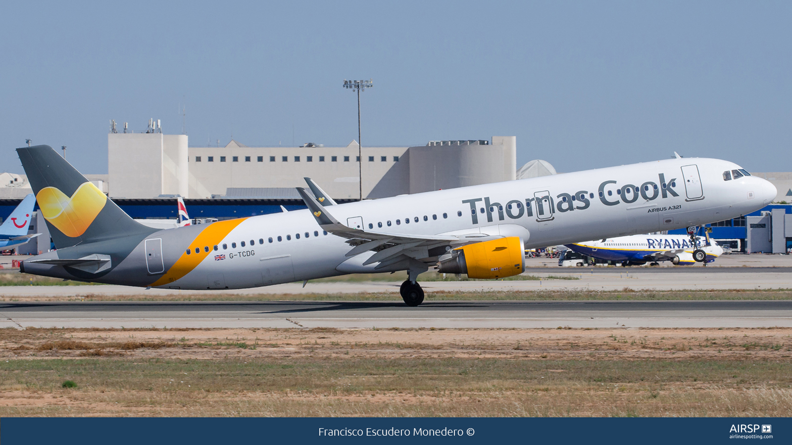 Thomas Cook Airlines  Airbus A321  G-TCDG