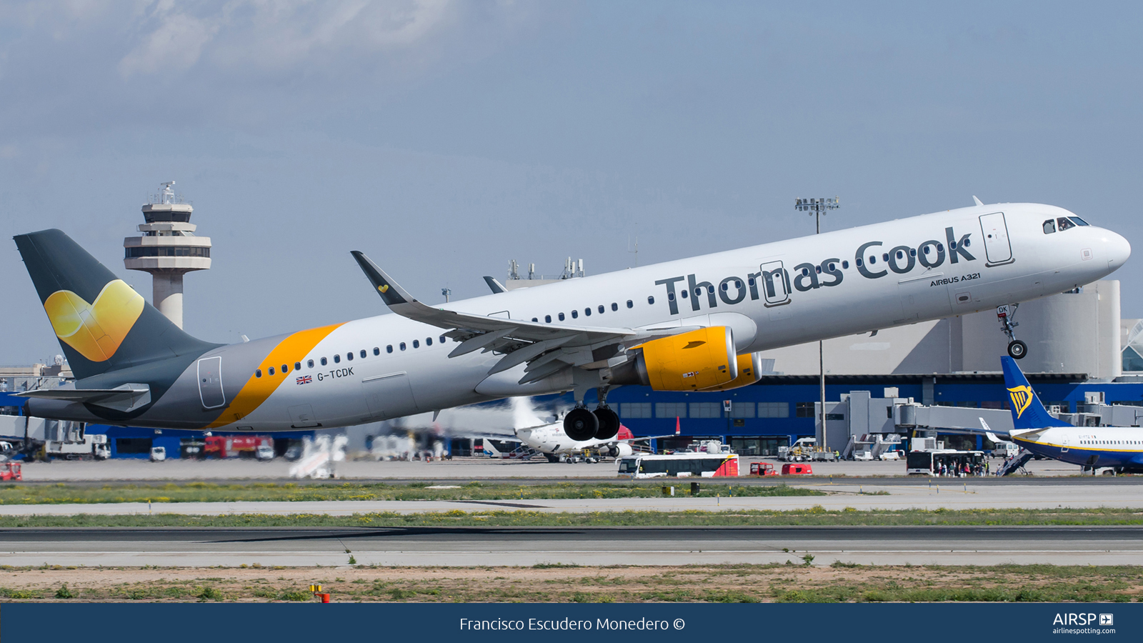 Thomas Cook Airlines  Airbus A321  G-TCDK